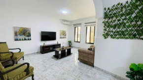 Fresh Remodel Apt With New Ac